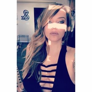 Meet your Posher, Jasmine